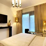 210 Salinenparc Design Budget